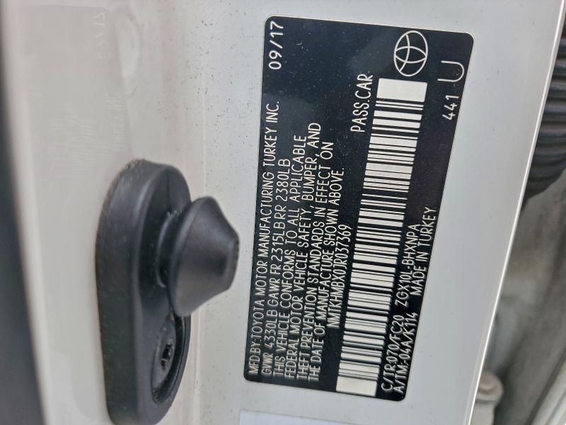 Фото 13 - TOYOTA C-HR