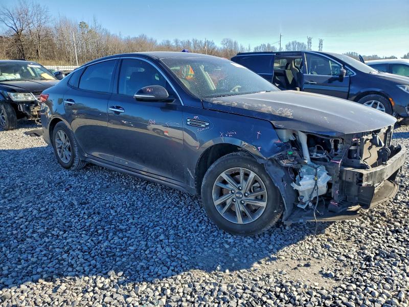 Фото 4 - KIA OPTIMA