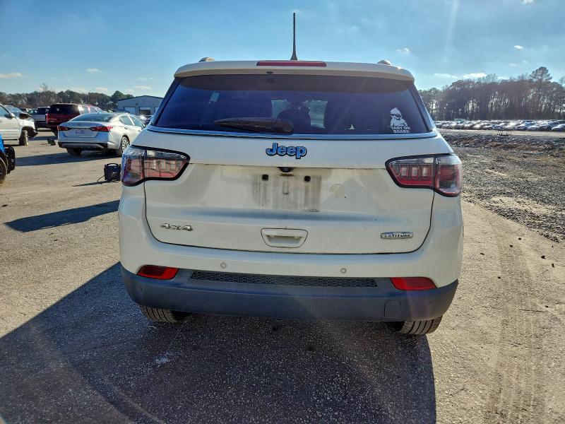 Фото 6 - JEEP COMPASS