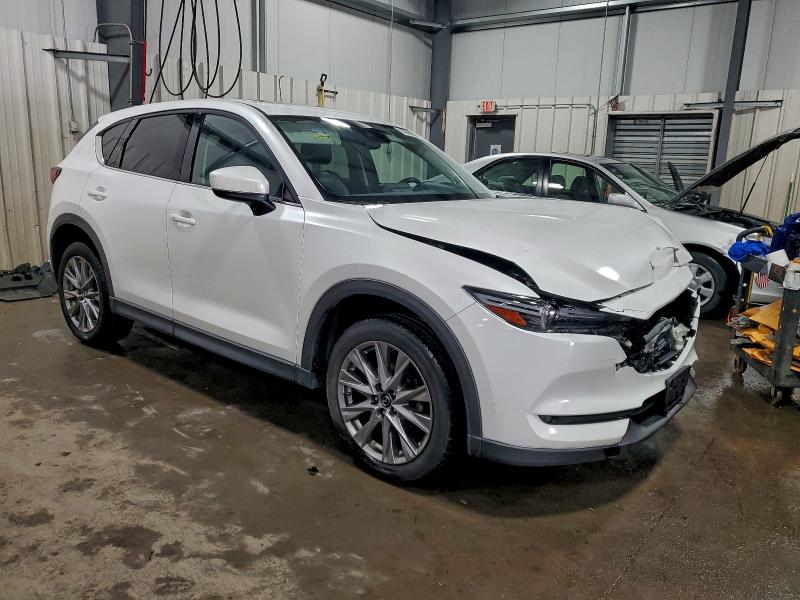 Фото 4 - MAZDA CX-5