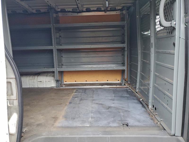 Фото 10 - NISSAN NV