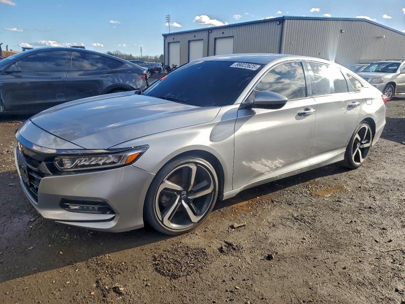 Фото 1 - HONDA ACCORD