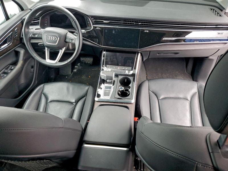 Фото 8 - AUDI Q7