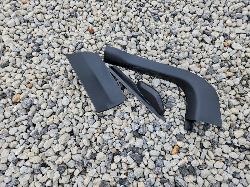 Фото 13 - FORD BRONCO