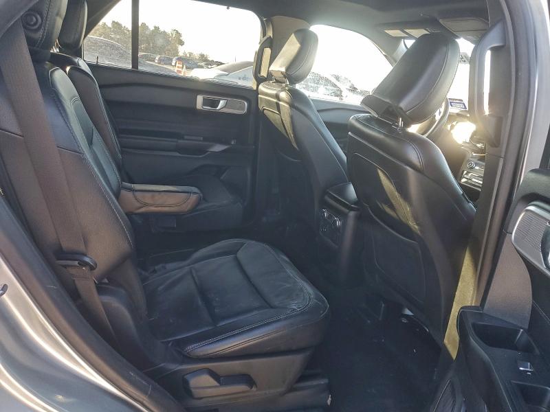 Фото 11 - FORD EXPLORER