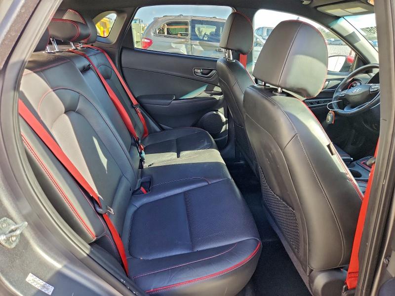 Фото 11 - HYUNDAI KONA