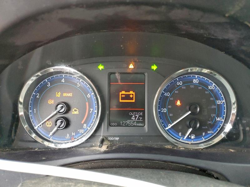 Фото 9 - TOYOTA COROLLA