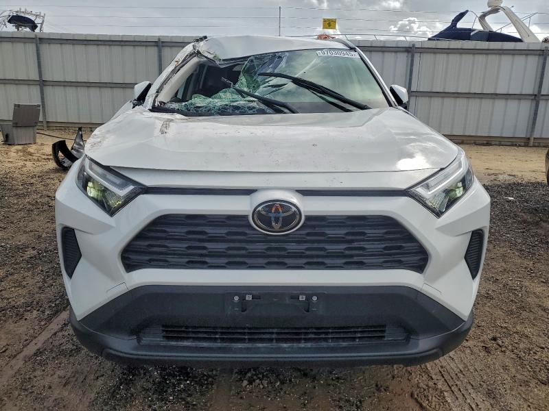 Фото 5 - TOYOTA RAV4