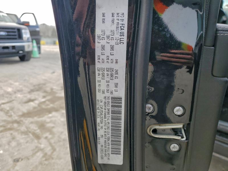 Фото 13 - JEEP GRAND CHER