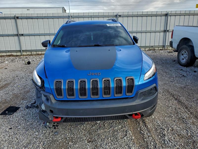Фото 5 - JEEP CHEROKEE