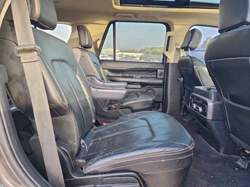 Фото 11 - FORD EXPEDITION