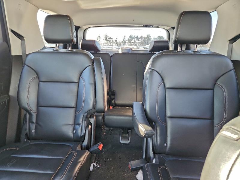 Фото 10 - CHEVROLET TRAVERSE