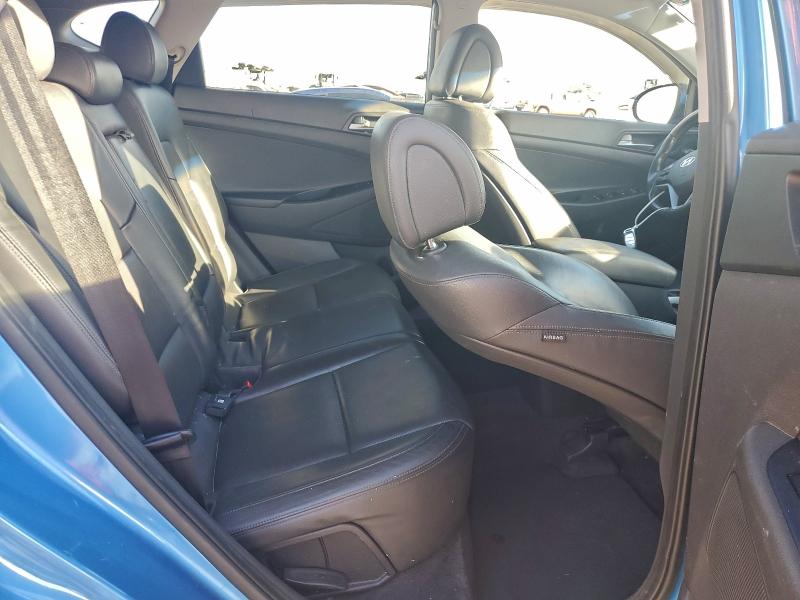 Фото 11 - HYUNDAI TUCSON