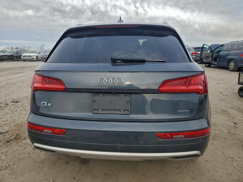 Фото 6 - AUDI Q5