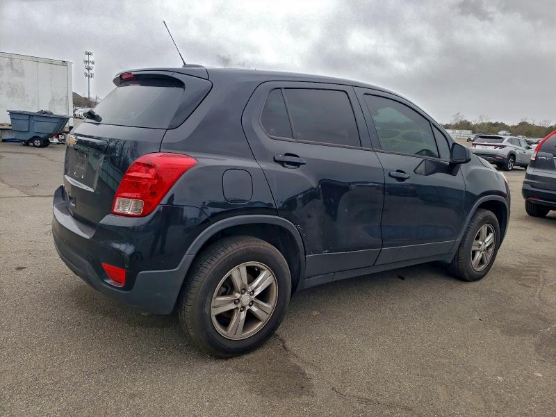Фото 3 - CHEVROLET TRAX