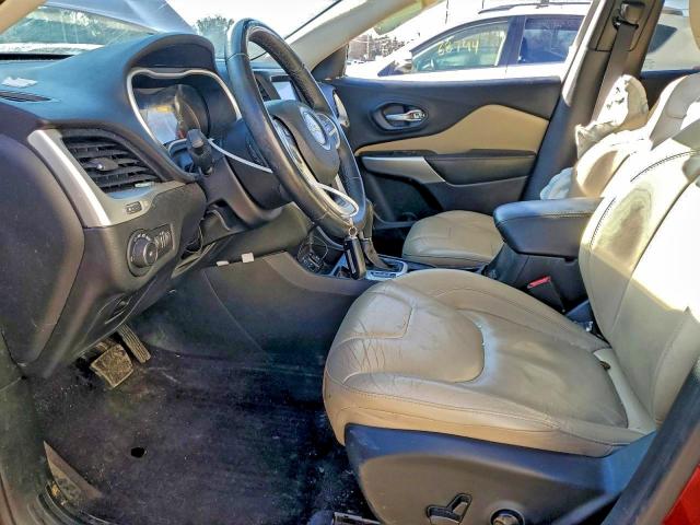 Фото 7 - JEEP GRAND CHER