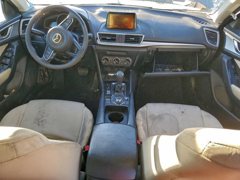 Фото 8 - MAZDA 3