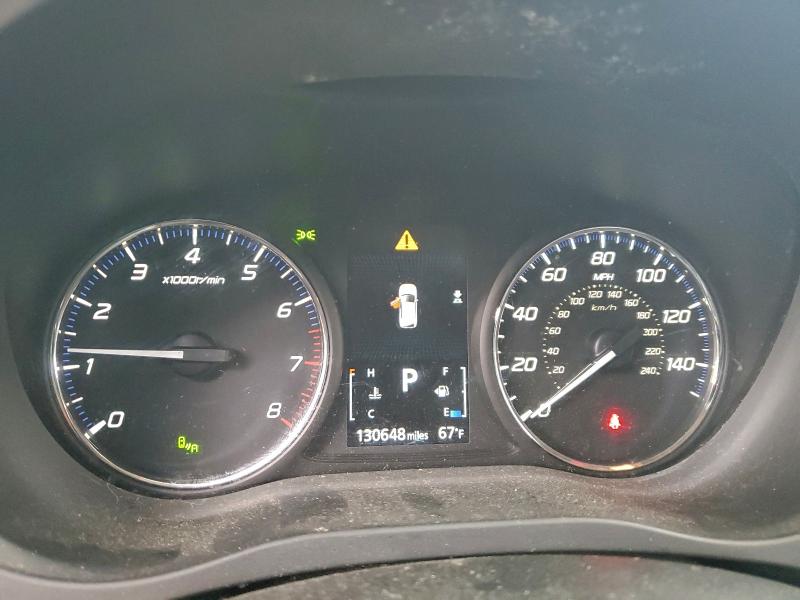 Фото 9 - MITSUBISHI OUTLANDER