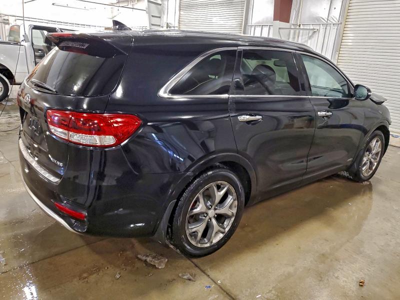 Фото 3 - KIA SORENTO