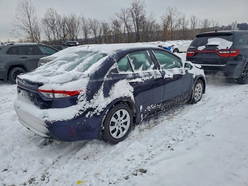 Фото 3 - TOYOTA COROLLA