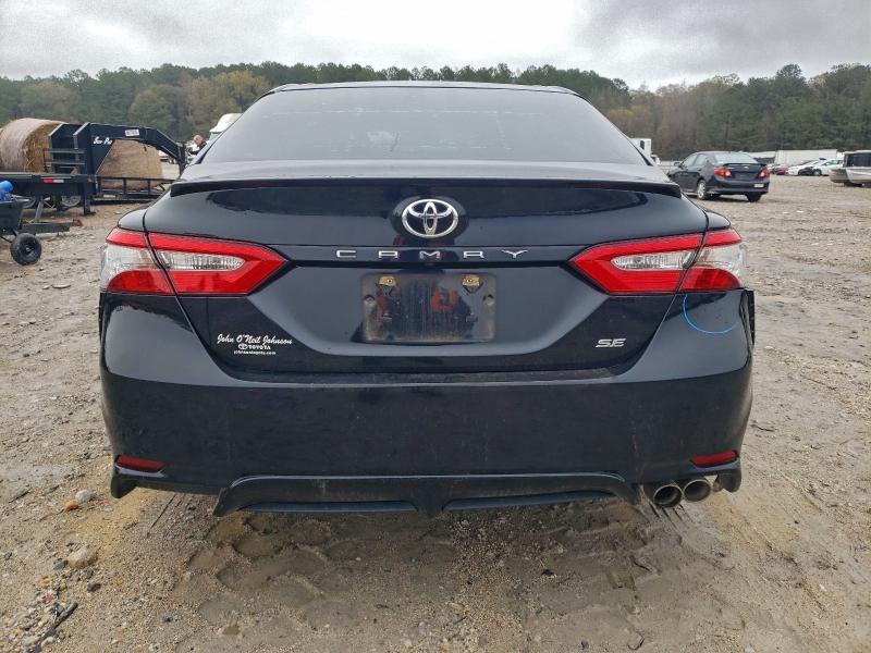 Фото 6 - TOYOTA CAMRY