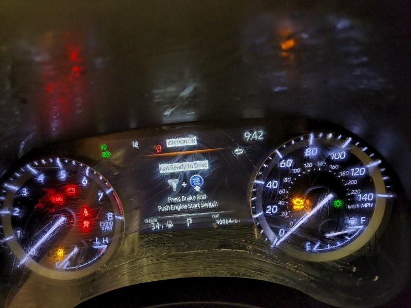 Фото 9 - TOYOTA HIGHLANDER