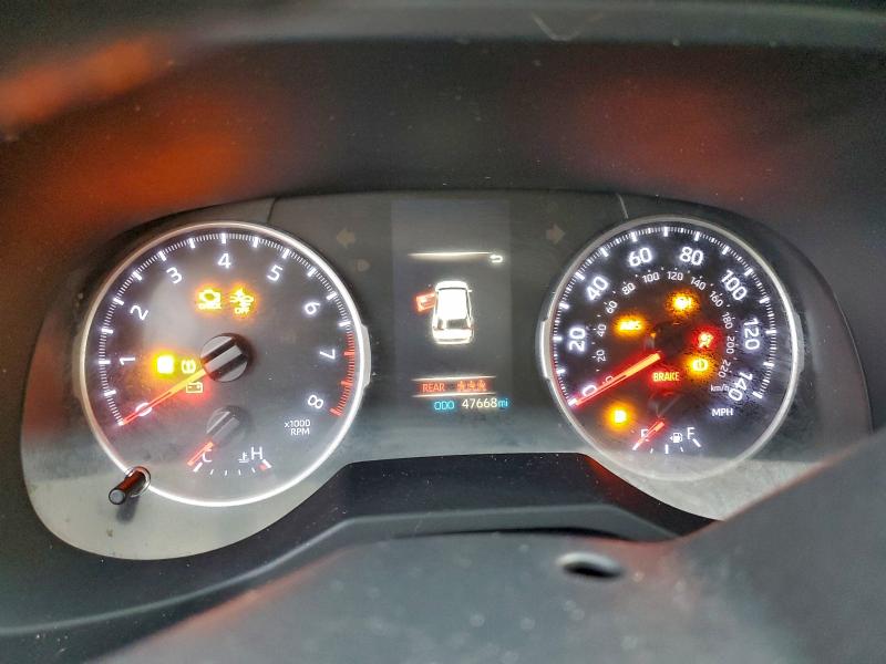 Фото 9 - TOYOTA RAV4