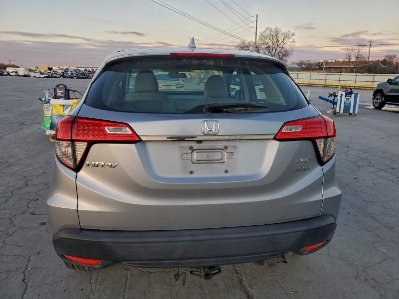 Фото 6 - HONDA HR-V