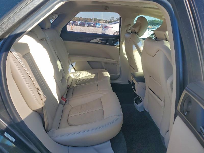 Фото 10 - LINCOLN MKZ