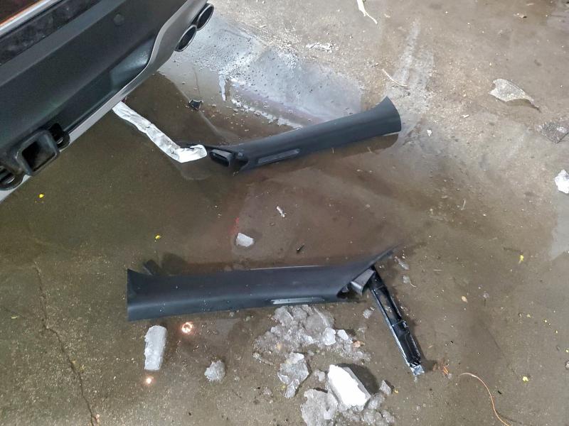 Фото 12 - FORD EXPLORER