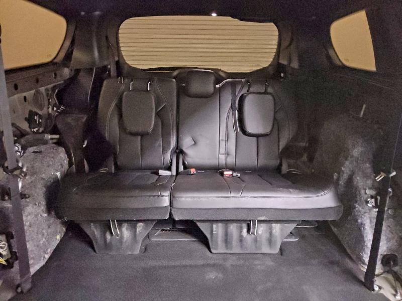 Фото 10 - CHRYSLER MINIVAN