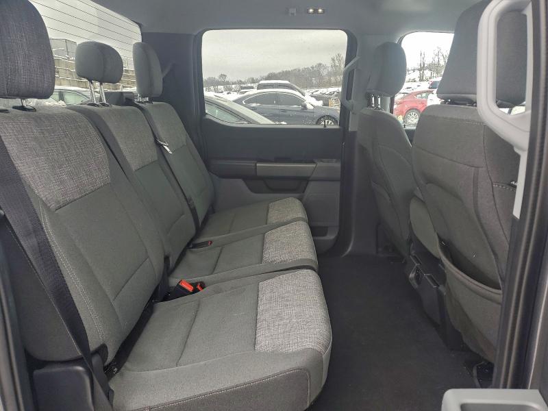 Фото 10 - FORD F-150