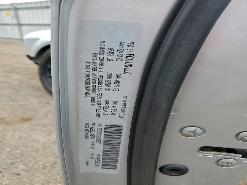 Фото 12 - DODGE CHALLENGER