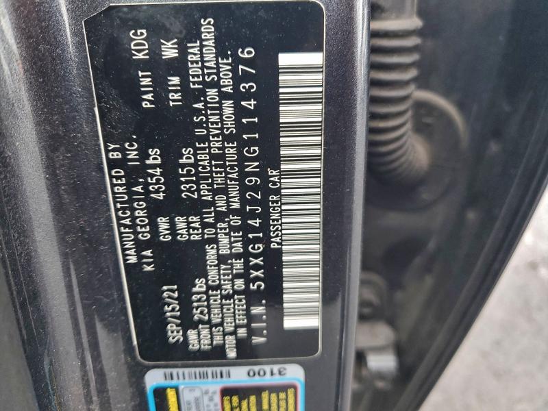 Фото 12 - KIA K5