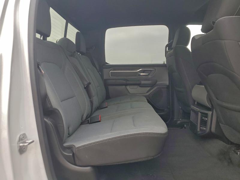 Фото 10 - RAM 1500