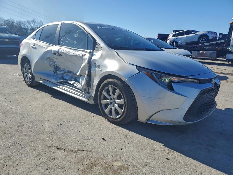 Фото 4 - TOYOTA COROLLA