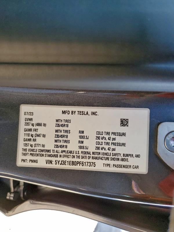 Фото 12 - TESLA MODEL 3