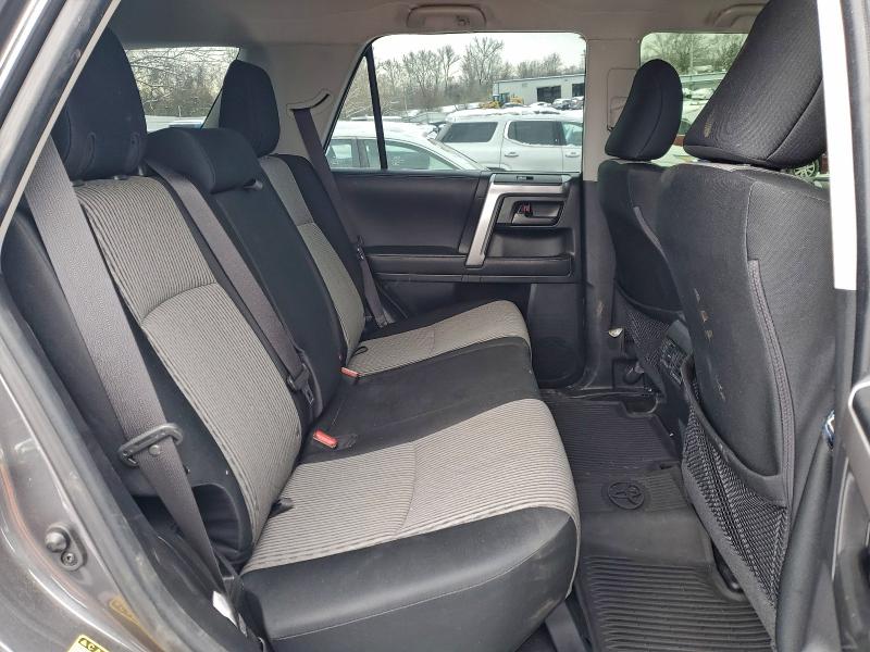 TOYOTA 4RUNNER SE 2023 VIN JTEMU5JR0P6167719