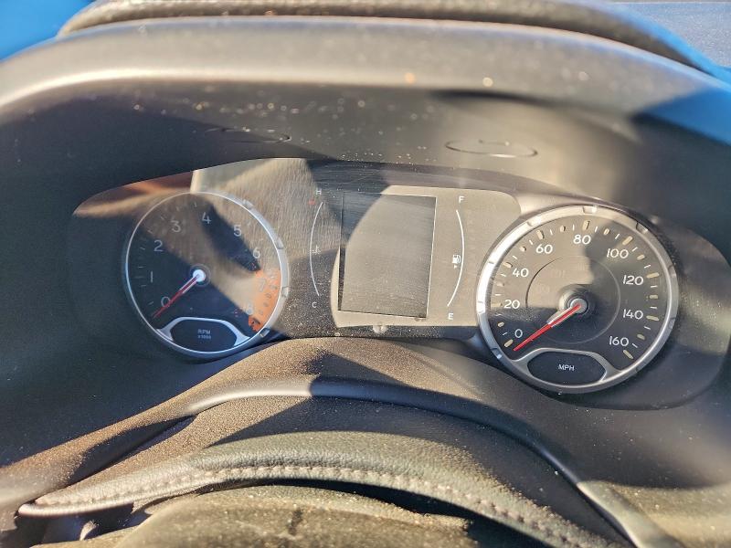 Фото 9 - JEEP RENEGADE