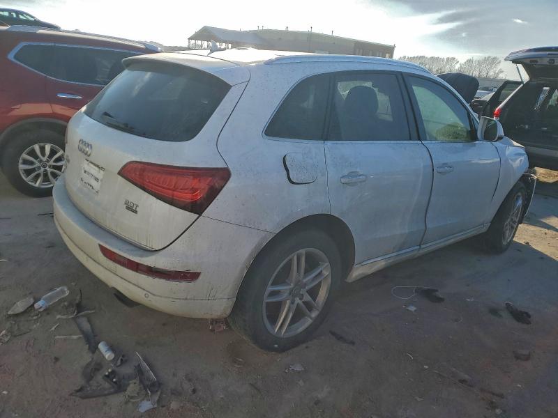 Фото 3 - AUDI Q5