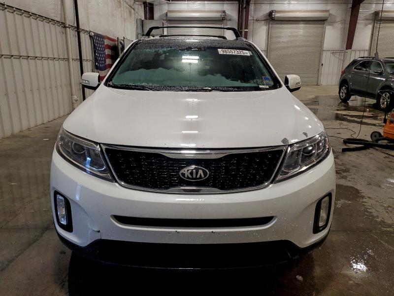 Фото 5 - KIA SORENTO