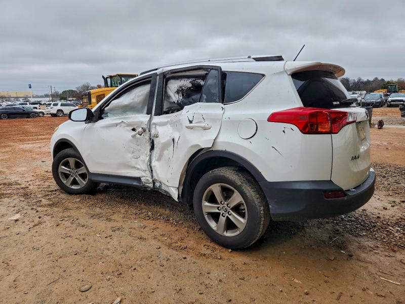 Фото 2 - TOYOTA RAV4