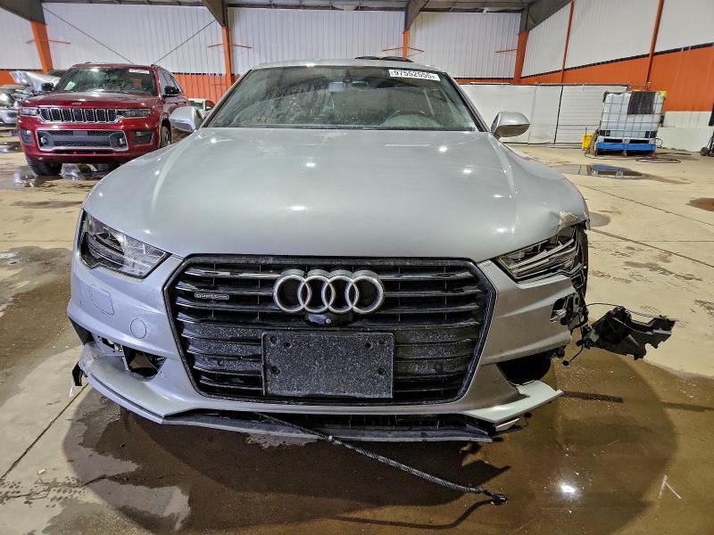 Фото 5 - AUDI A7