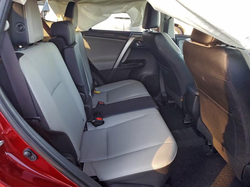 Фото 10 - TOYOTA RAV4