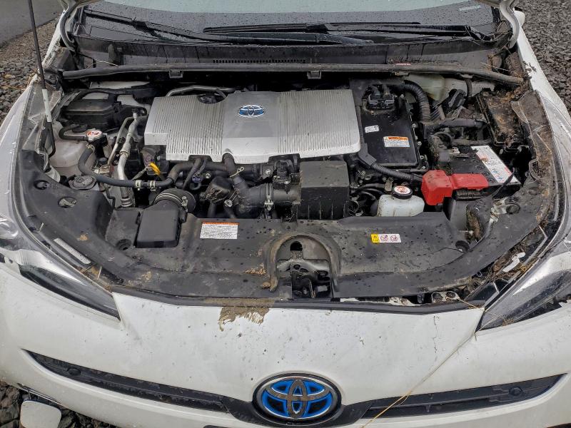 Фото 11 - TOYOTA PRIUS