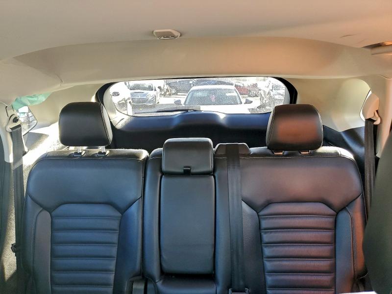 Фото 10 - FORD EDGE