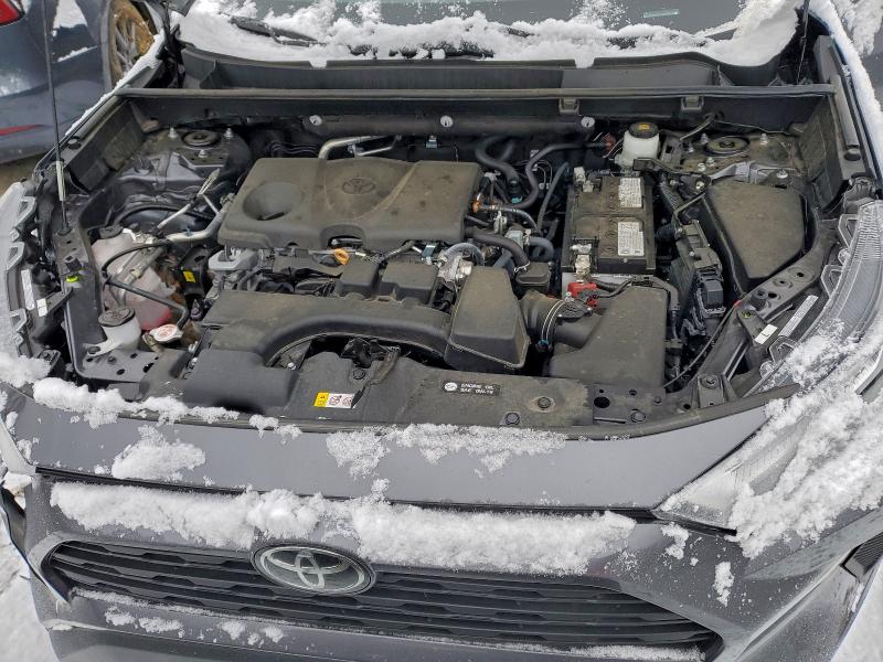 Фото 12 - TOYOTA RAV4