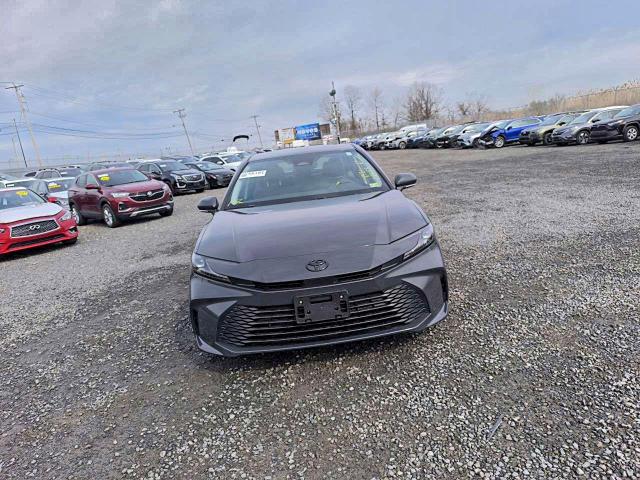 Фото 5 - TOYOTA CAMRY