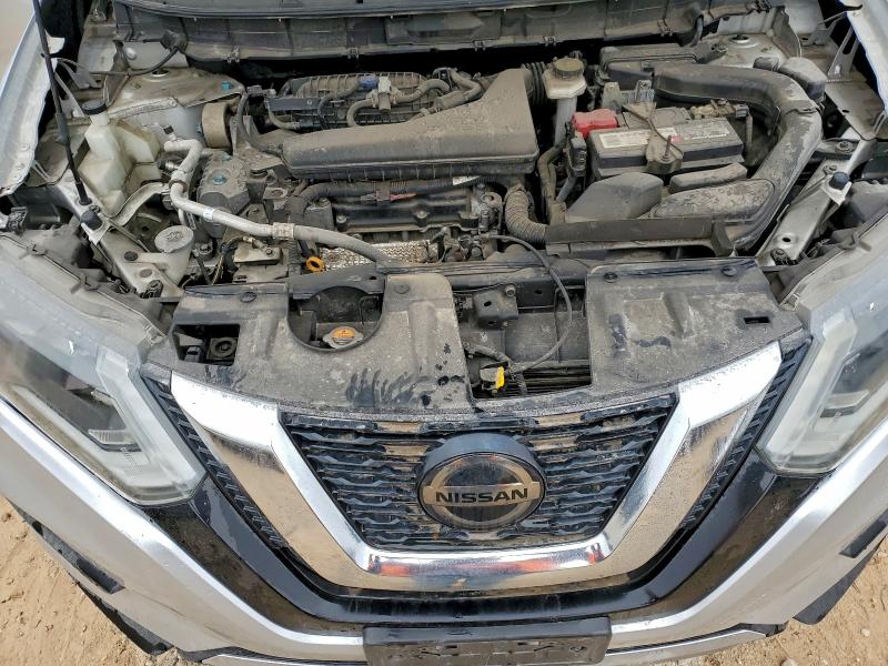 Фото 12 - NISSAN ROGUE