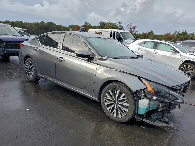 Фото 4 - NISSAN ALTIMA